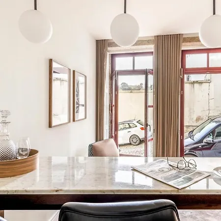 Apartment Plum Guide - Rio & Vinho Porto